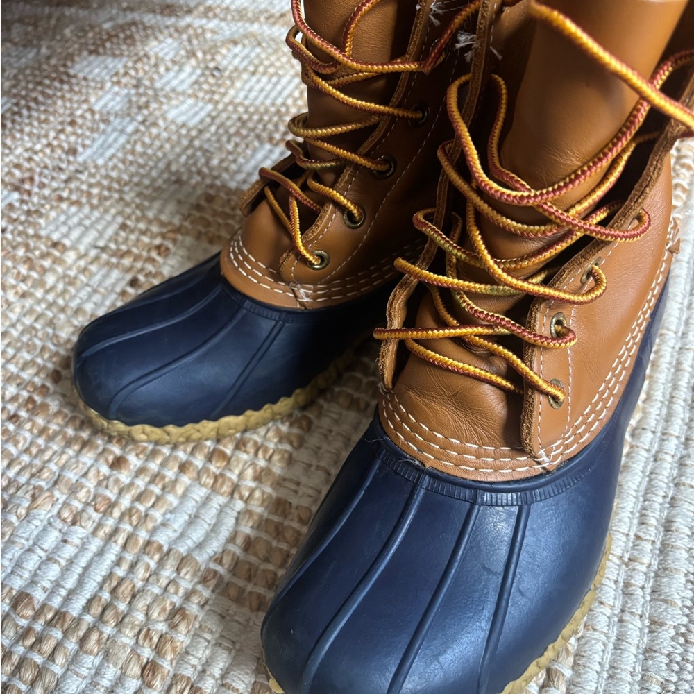 L.L. Bean Brown and Navy Boots - Picture 2 of 10